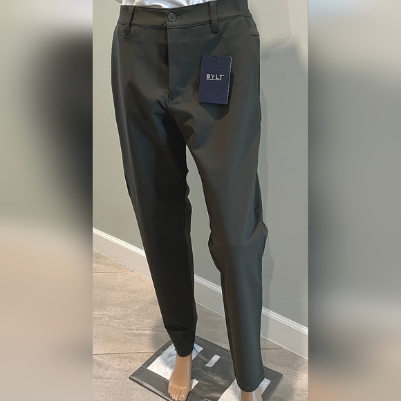 BYLT Men's Olive Green Everyday Pants Size 33x30   New With Tags! - Picture 1 of 11